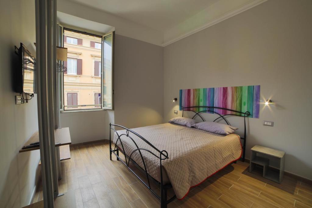P88 Guesthouse Рим Экстерьер фото